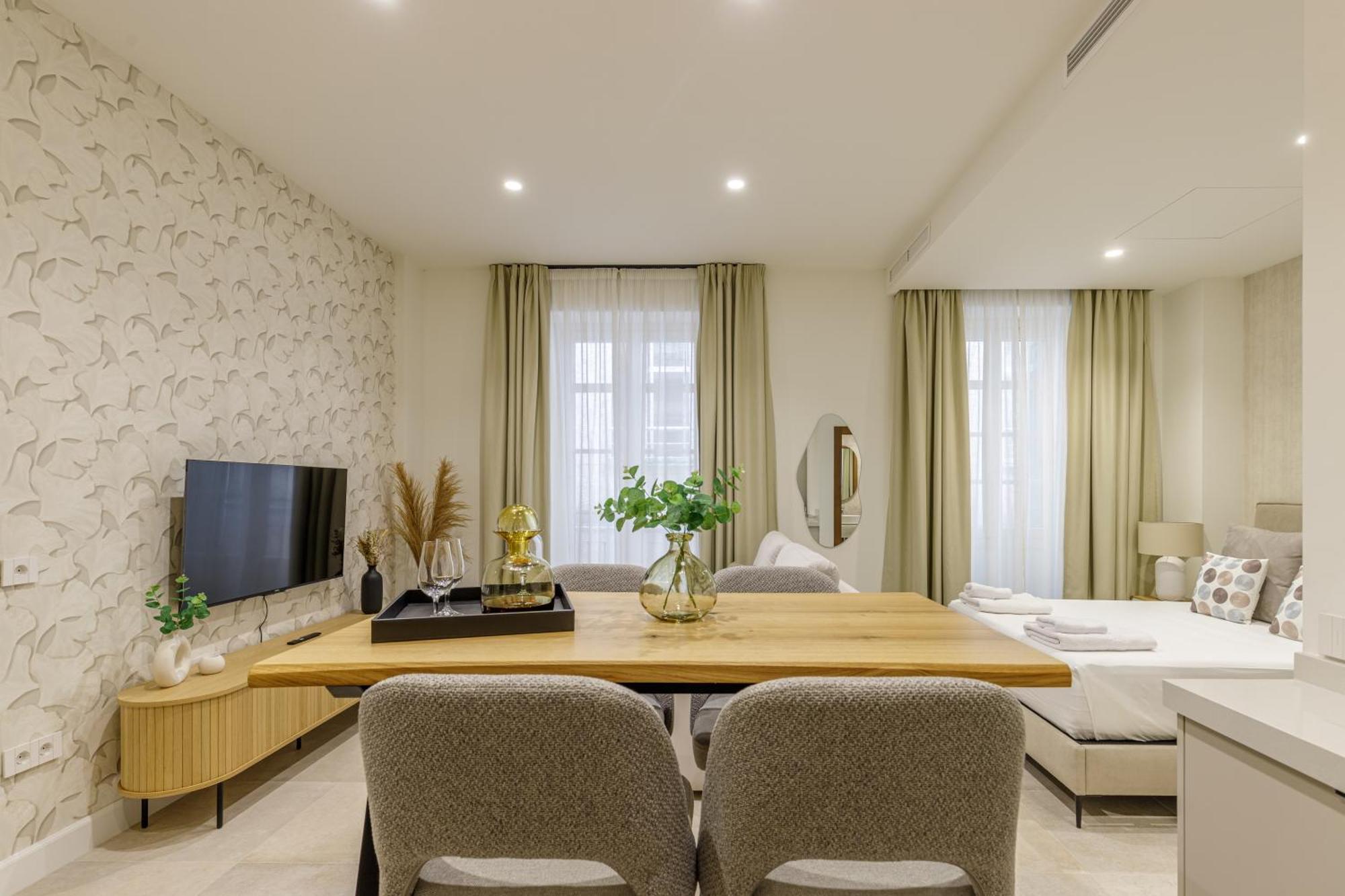 Plaza Del Siglo Suites & Boutique Apartments By Caleta Homes Malaga Bagian luar foto